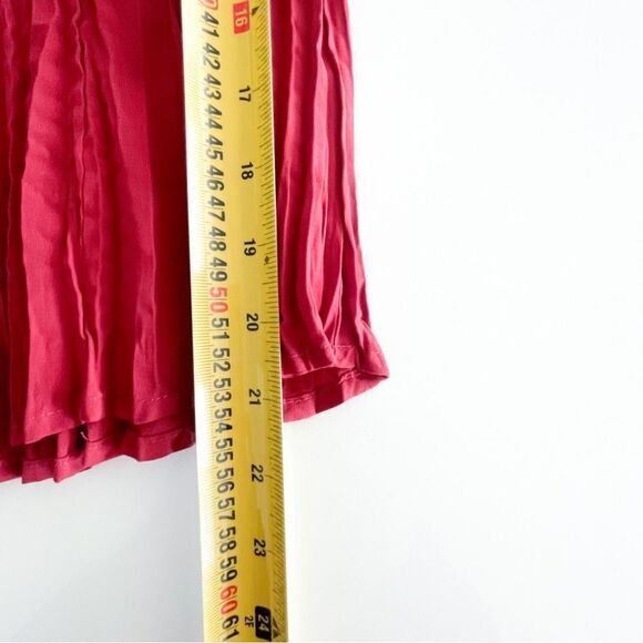 Apt. 9 Short Sleeved Pleated Red Blouse Women's M Petite - Picture 5 of 7